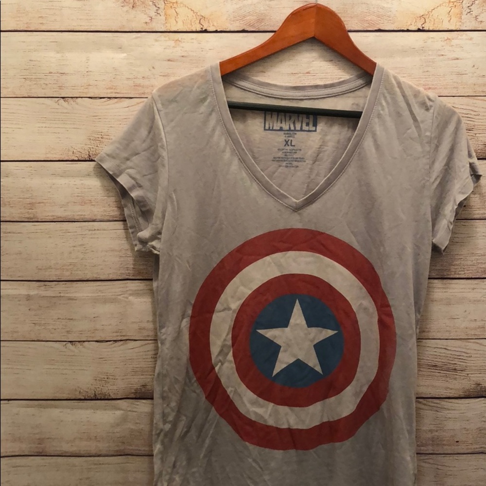 Marvel Avengers Faded Shield Short Sleeve T-Shirt